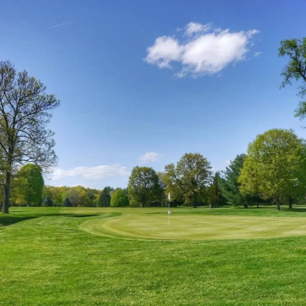 Red Hook Golf Club — green